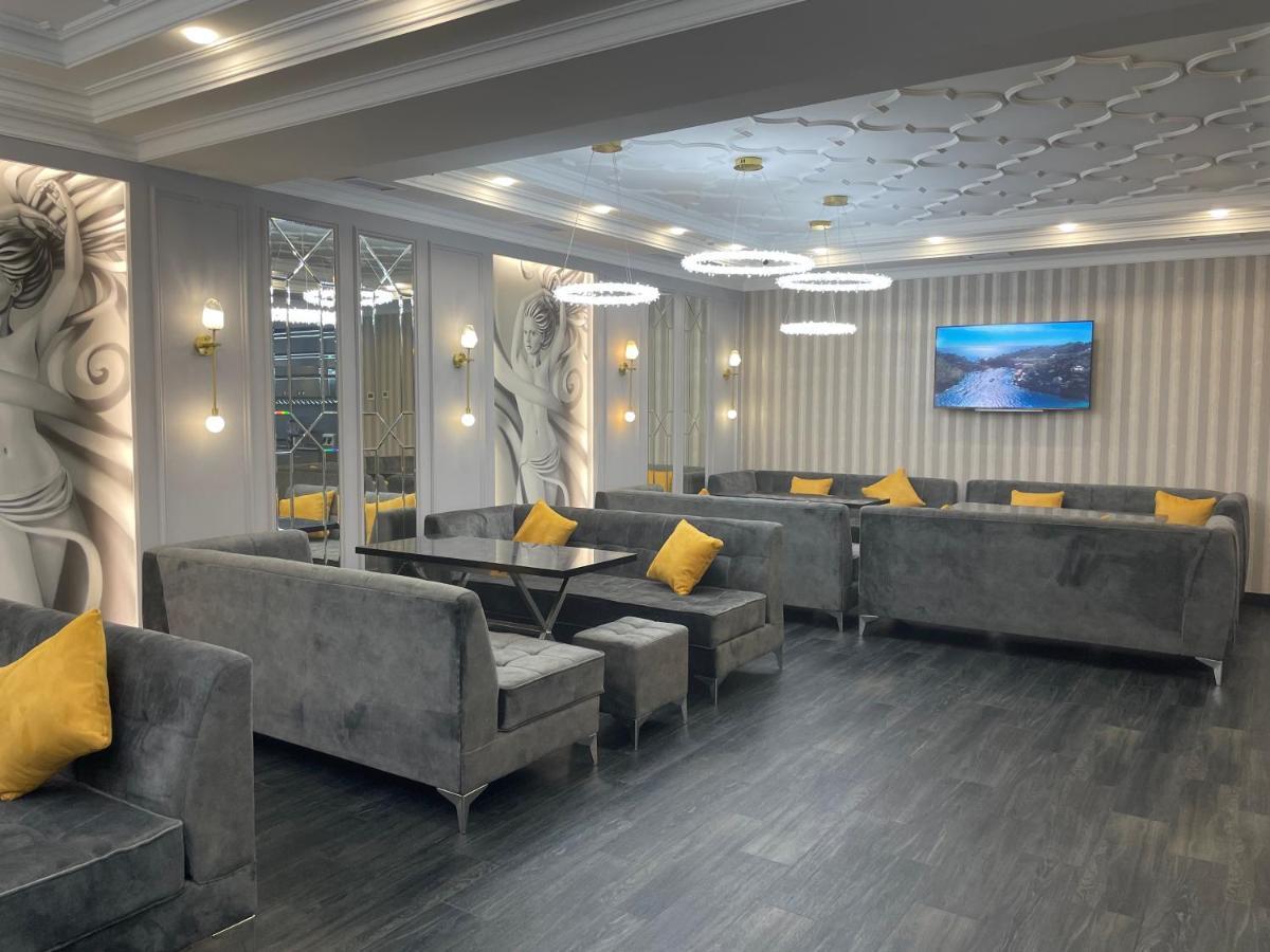 Anga Yerevan Hotel ภายนอก รูปภาพ